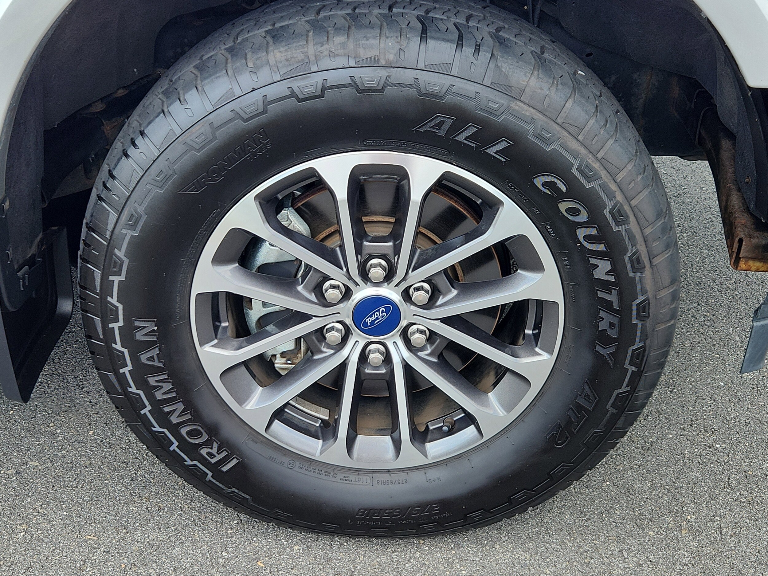 2019 Ford F-150 XLT photo 3