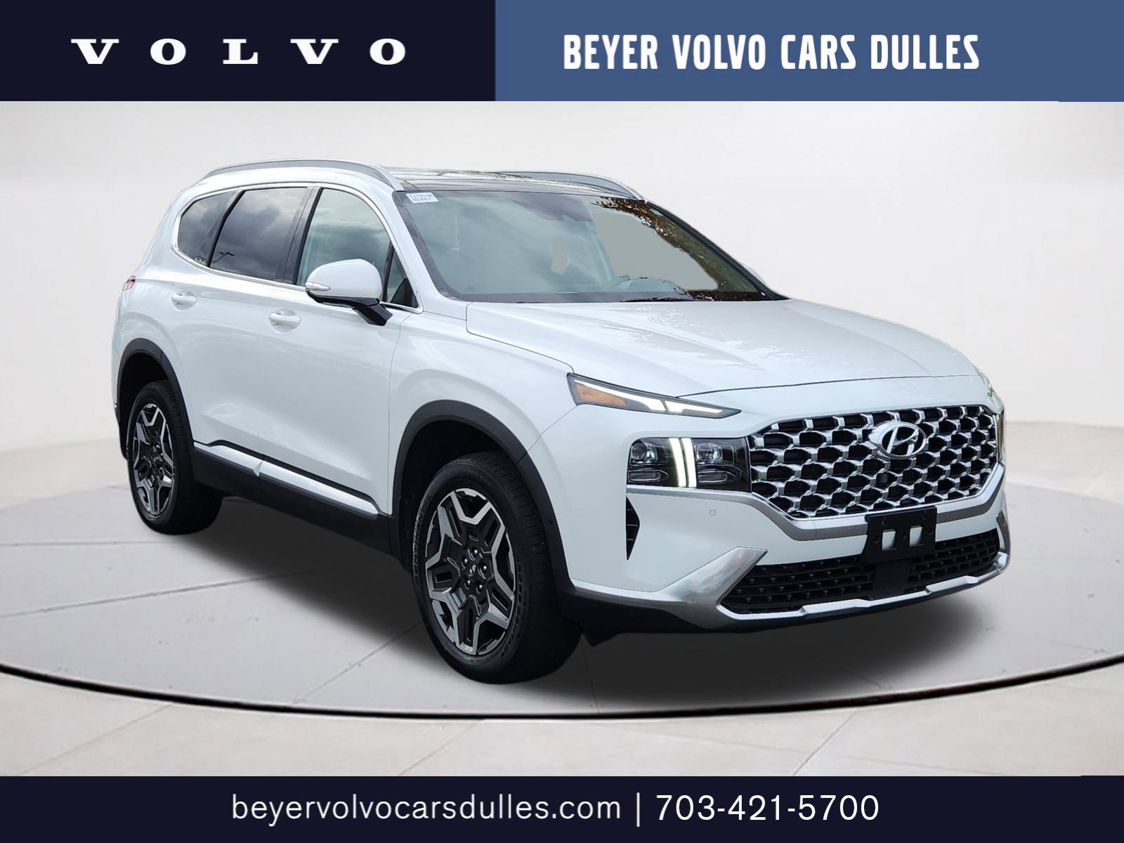 2022 Hyundai Santa Fe Limited's photo