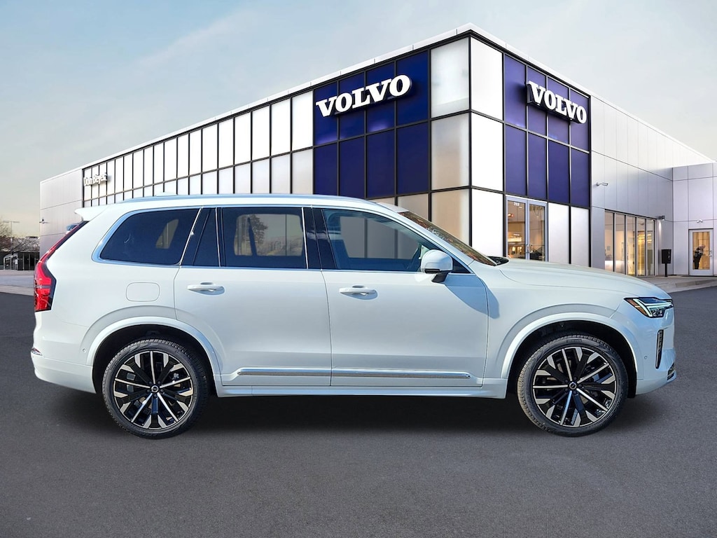 New 2026 Volvo XC90 B6 Ultra 7-Seater SUV