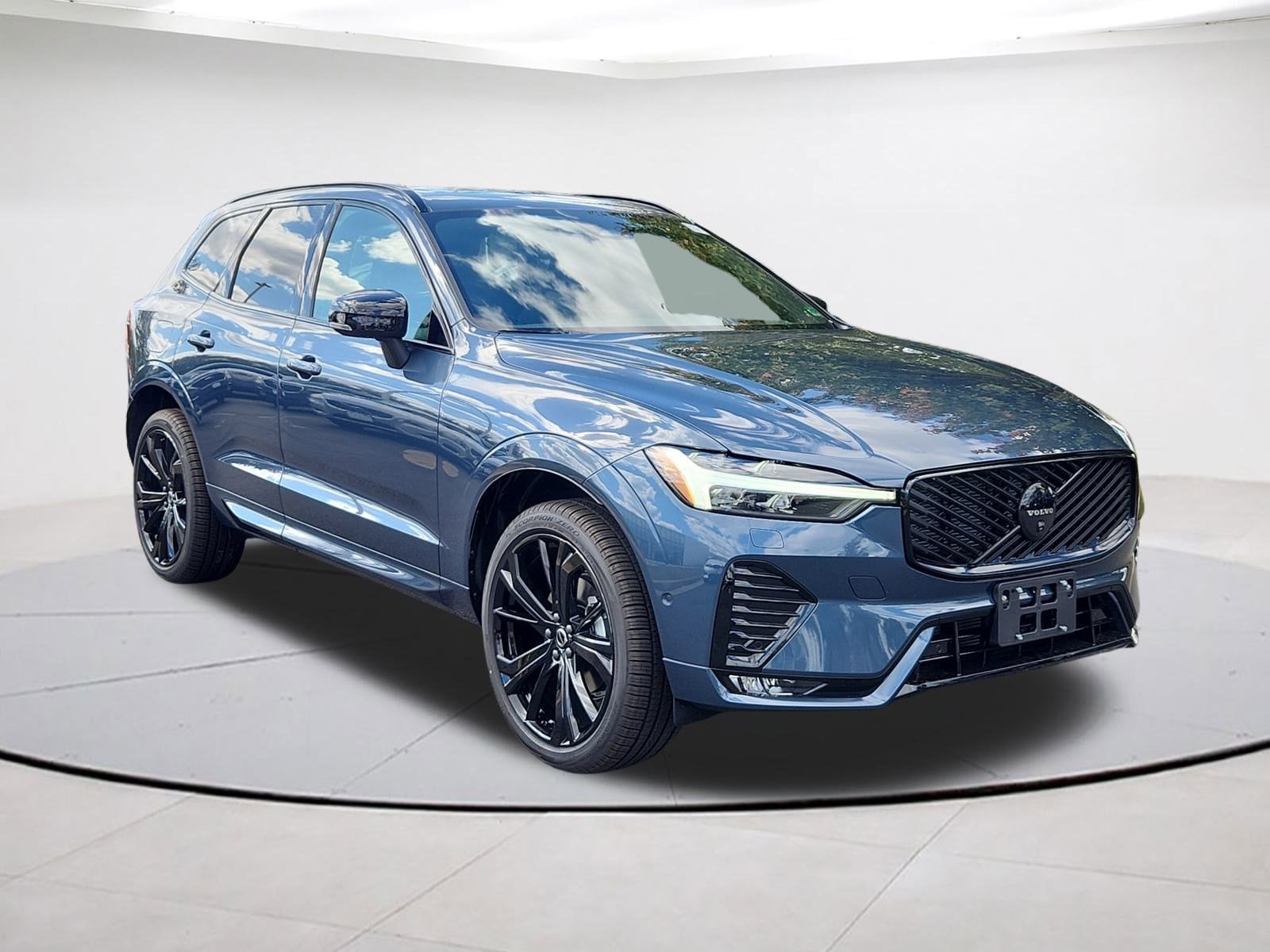 2026 Volvo XC60 Ultra's photo