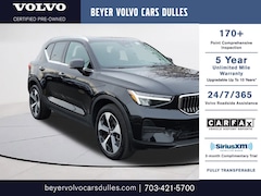 2025 Volvo XC40 B5 Core B5 AWD Core Bright Theme