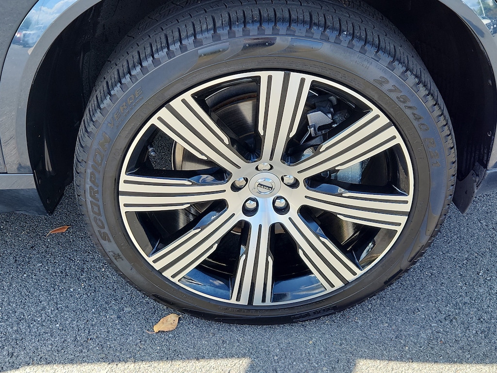 Certified 2024 Volvo XC90 B6 Plus Bright Theme 6-Seater B6 AWD Plus Bright Theme 6P