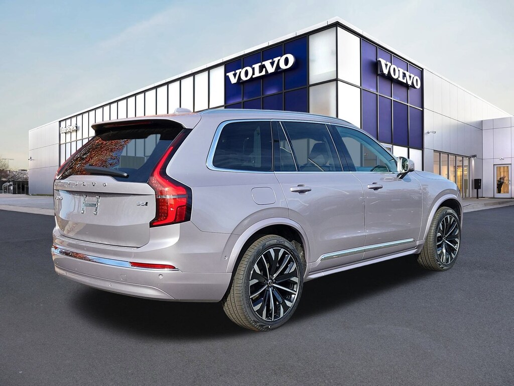 New 2026 Volvo XC90 B6 Ultra 7-Seater SUV