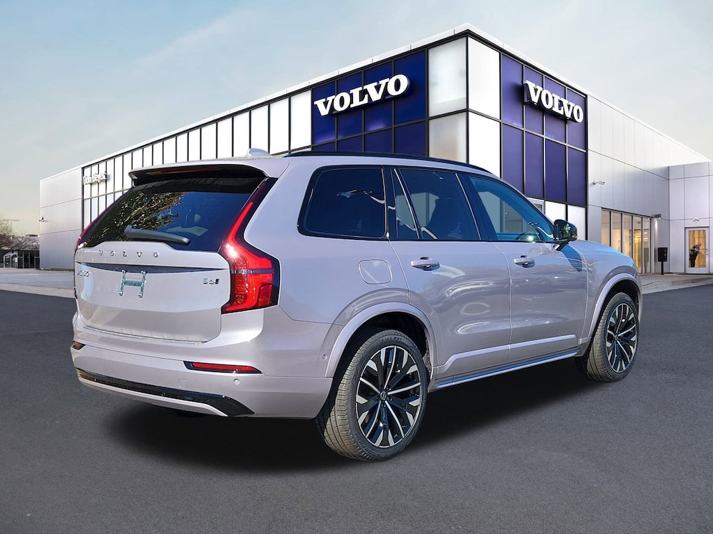 New 2026 Volvo XC90 B6 Ultra Dark Theme 7-Seater SUV