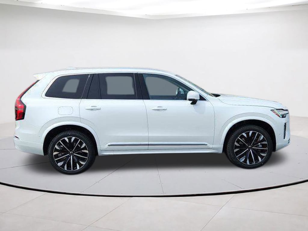 New 2025 Volvo XC90 plug-in hybrid T8 (2025.5) Plus 7-Seater SUV