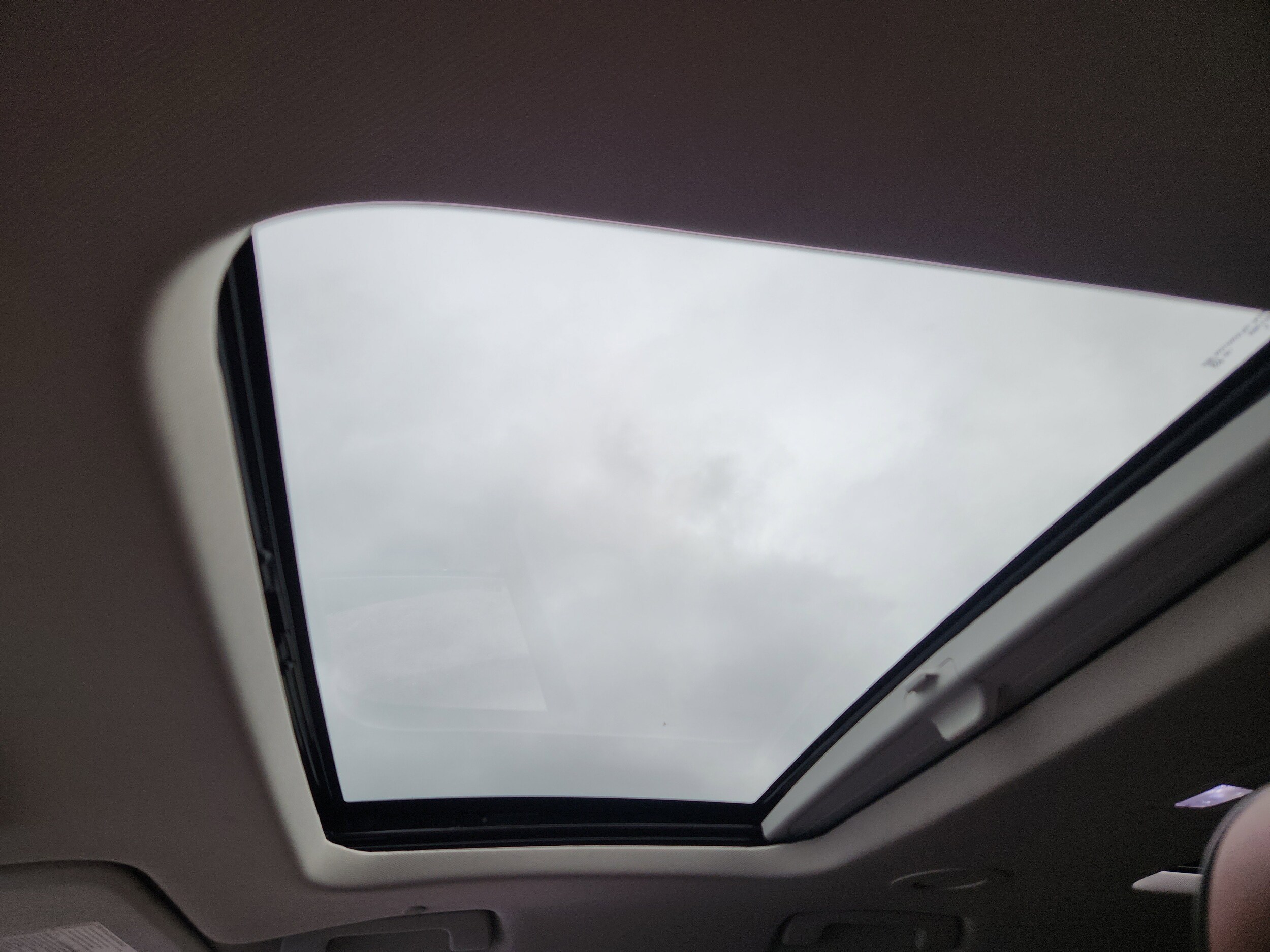 2019 Chevrolet Traverse High Country photo 2