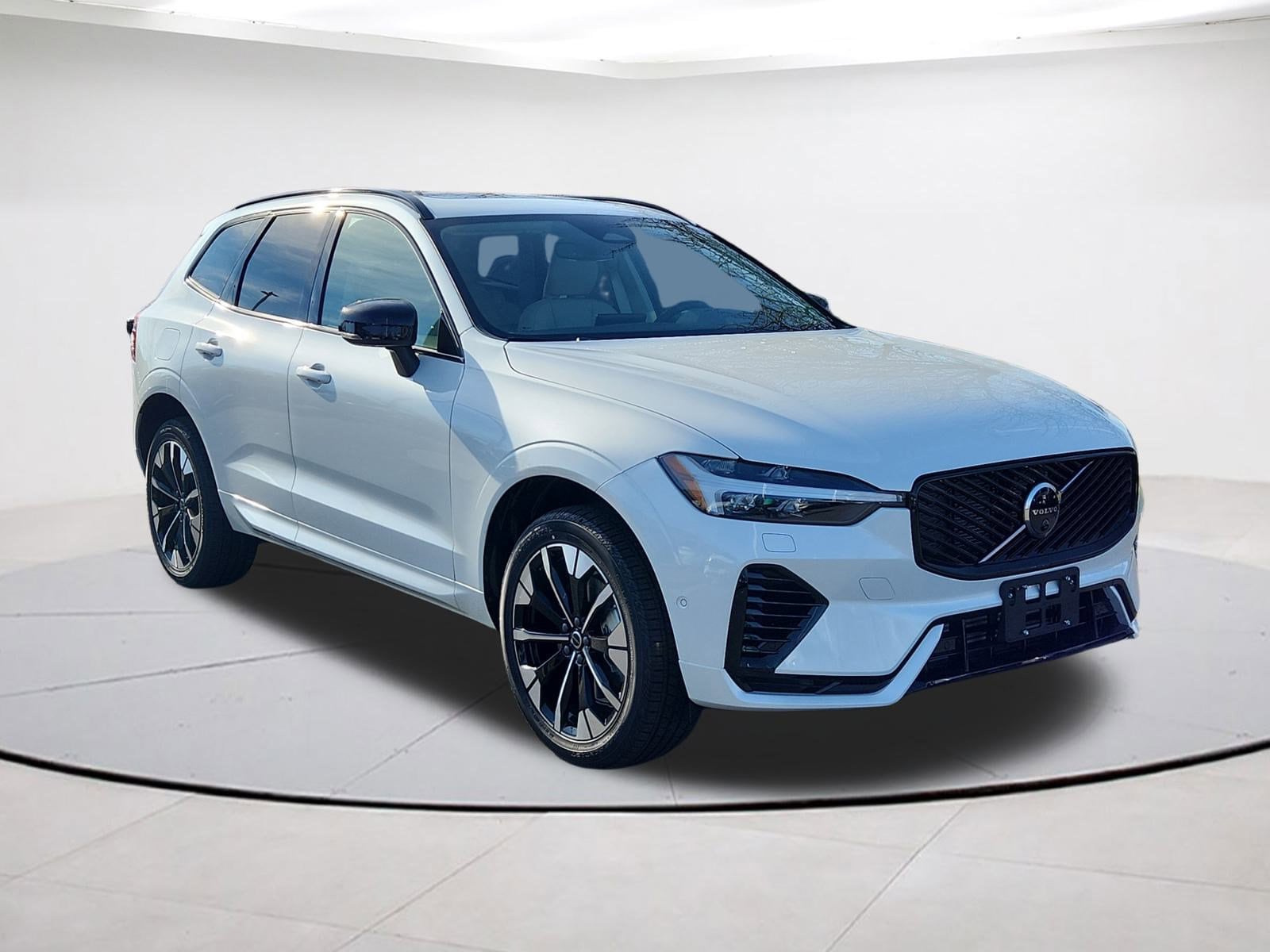 2026 Volvo XC60 Ultra's photo