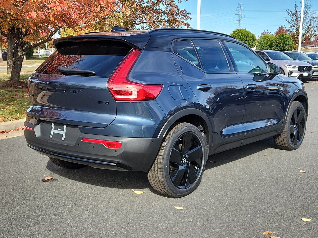 New 2026 Volvo XC40 B5 Ultra Black Edition SUV