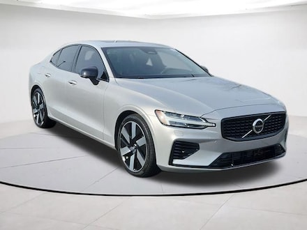 Featured used 2025 Volvo S60 Plug-In Hybrid T8 Ultra Sedan for sale in Dulles, VA