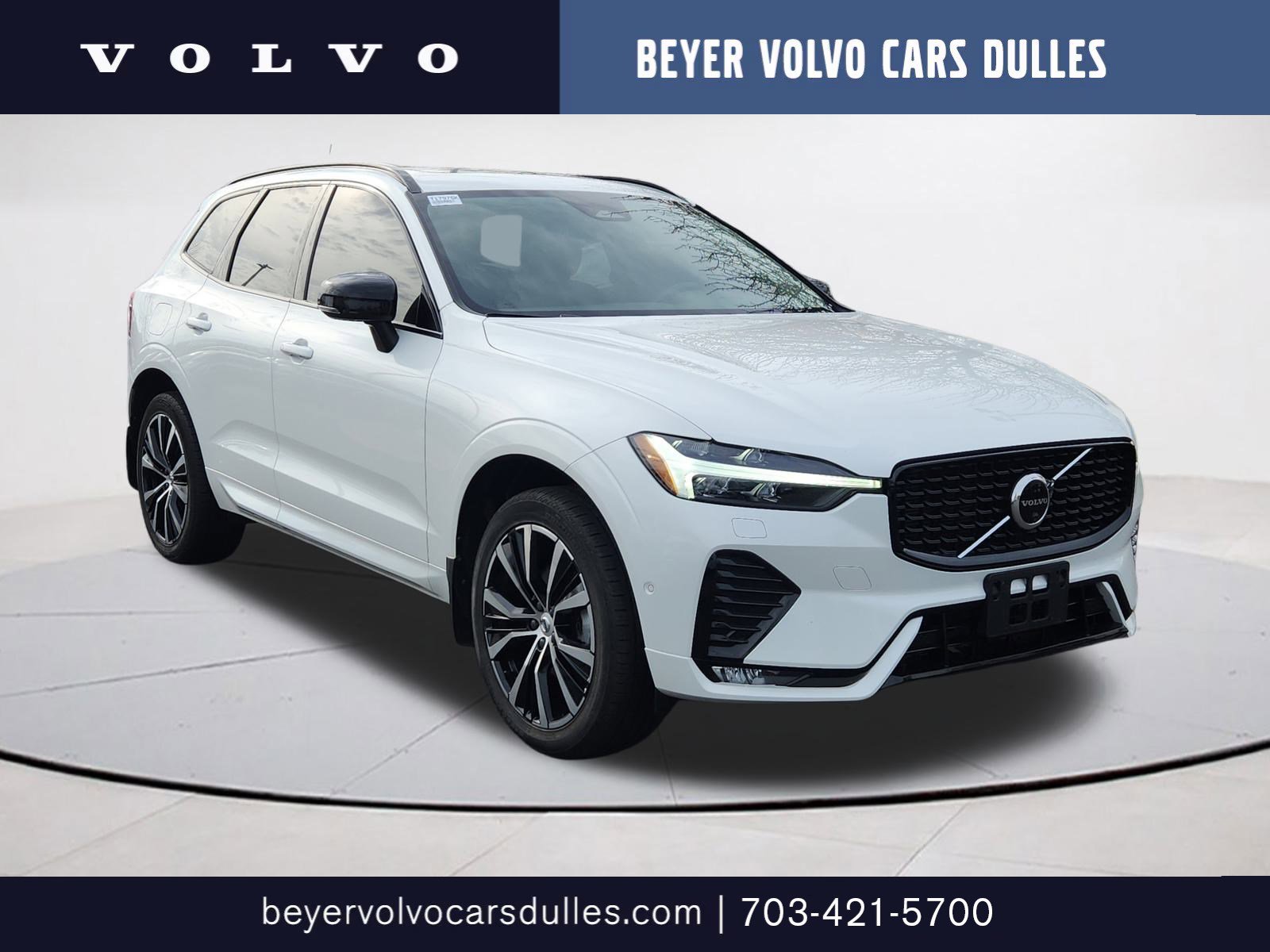 2023 Volvo XC60 Ultimate's photo