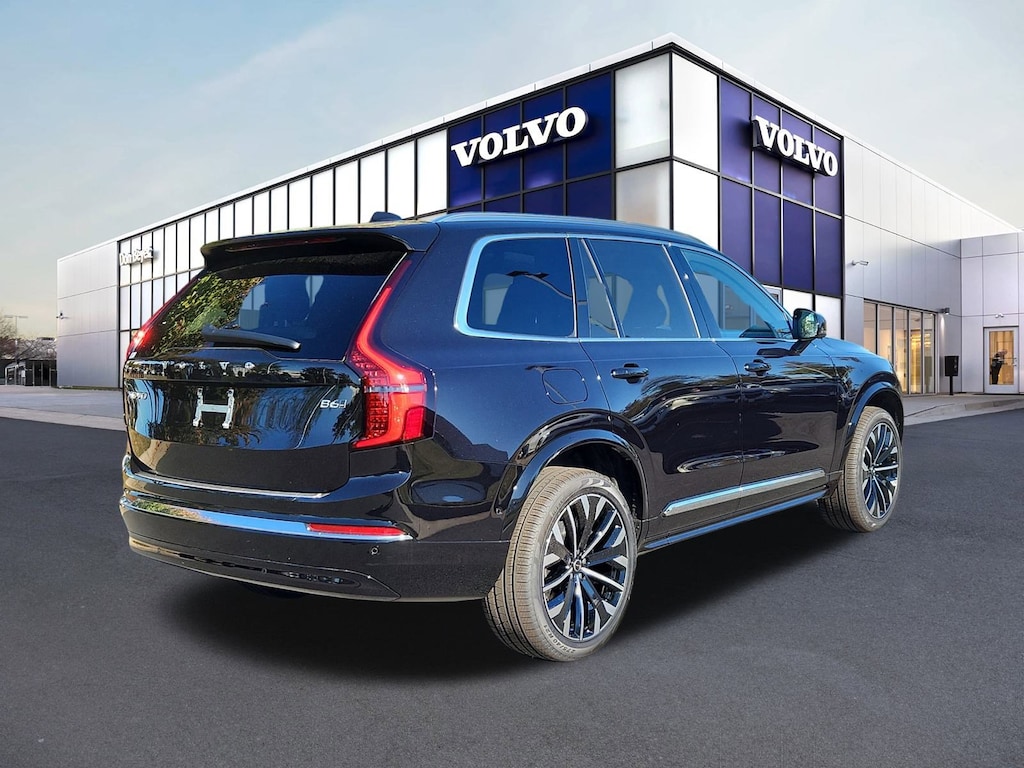 New 2026 Volvo XC90 B6 Plus 7-Seater SUV
