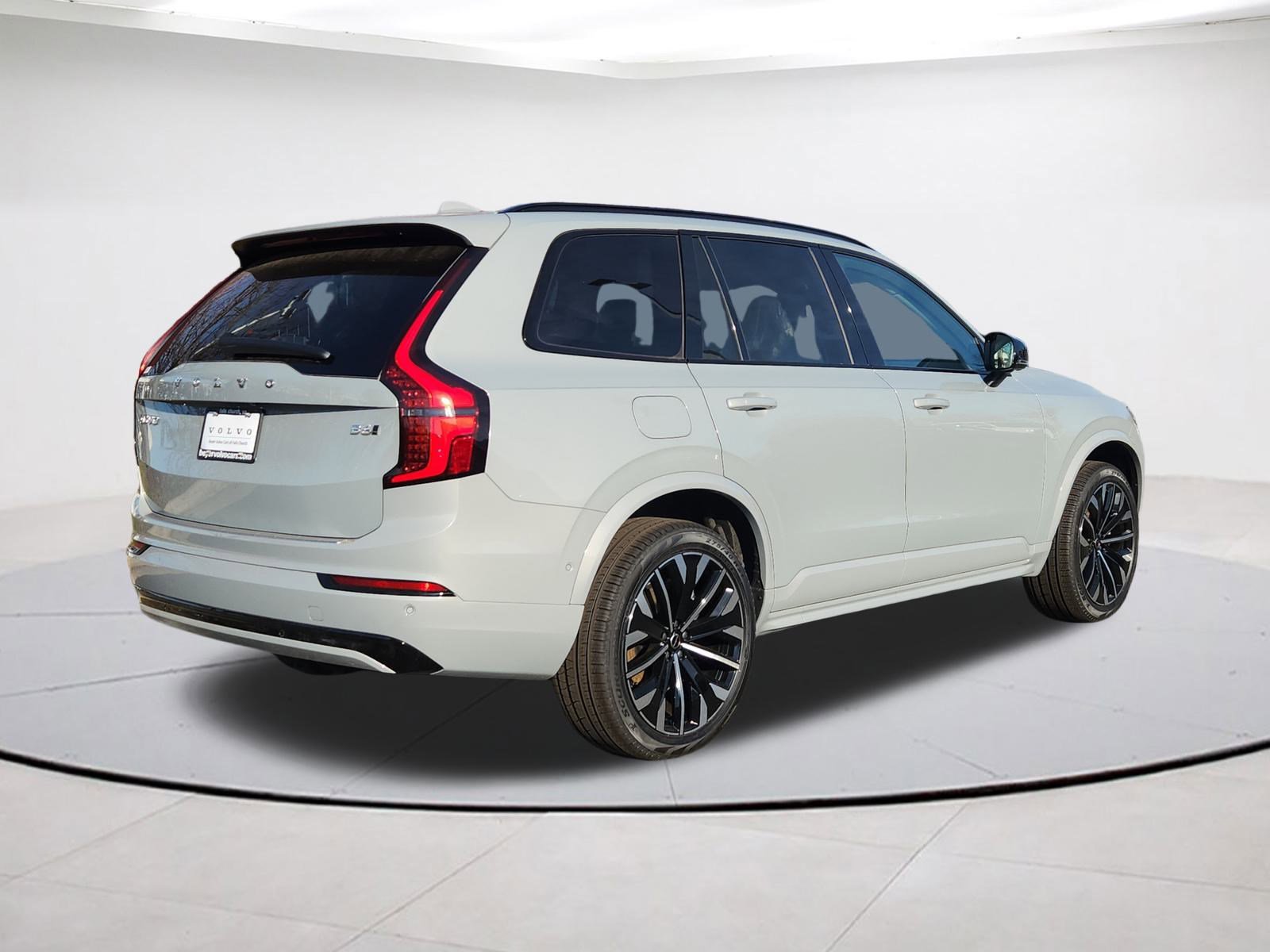 2026 Volvo XC90 photo 4