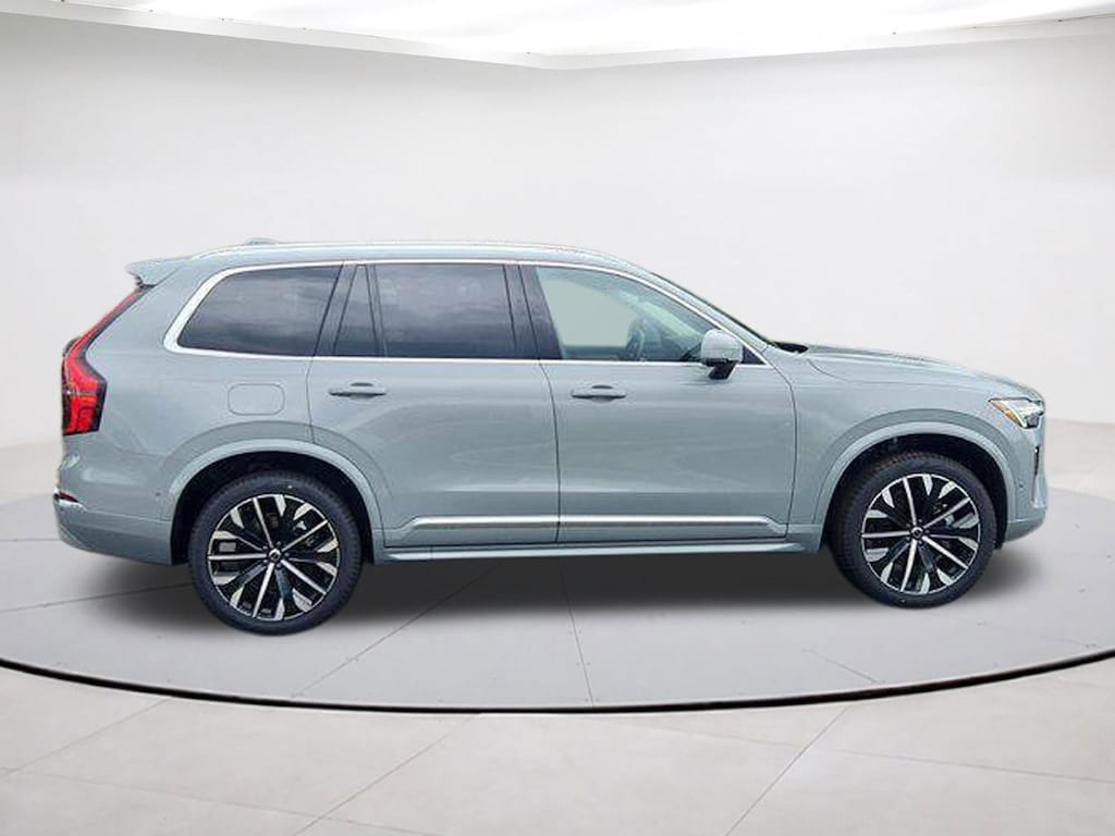 New 2025 Volvo XC90 B6 (2025.5) Plus 7-Seater SUV