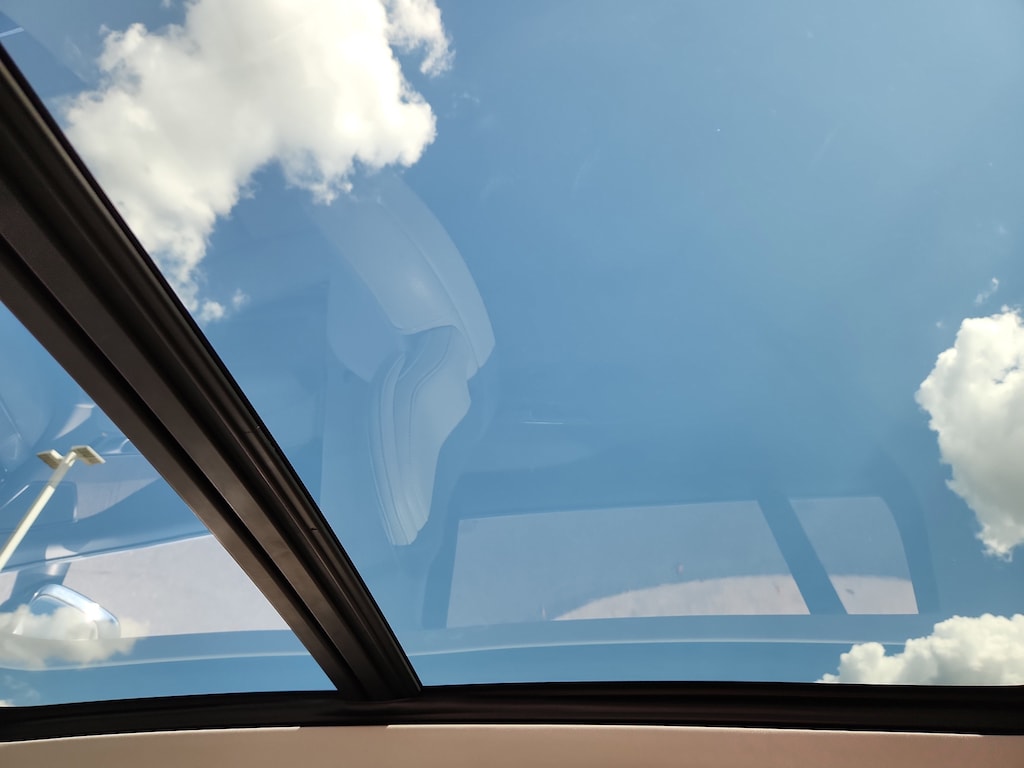 Certified 2024 Volvo XC90 B6 Plus Bright Theme 6-Seater B6 AWD Plus Bright Theme 6P
