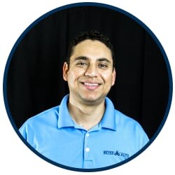 Staff member Alex Reyes from ID_b49a7a057180