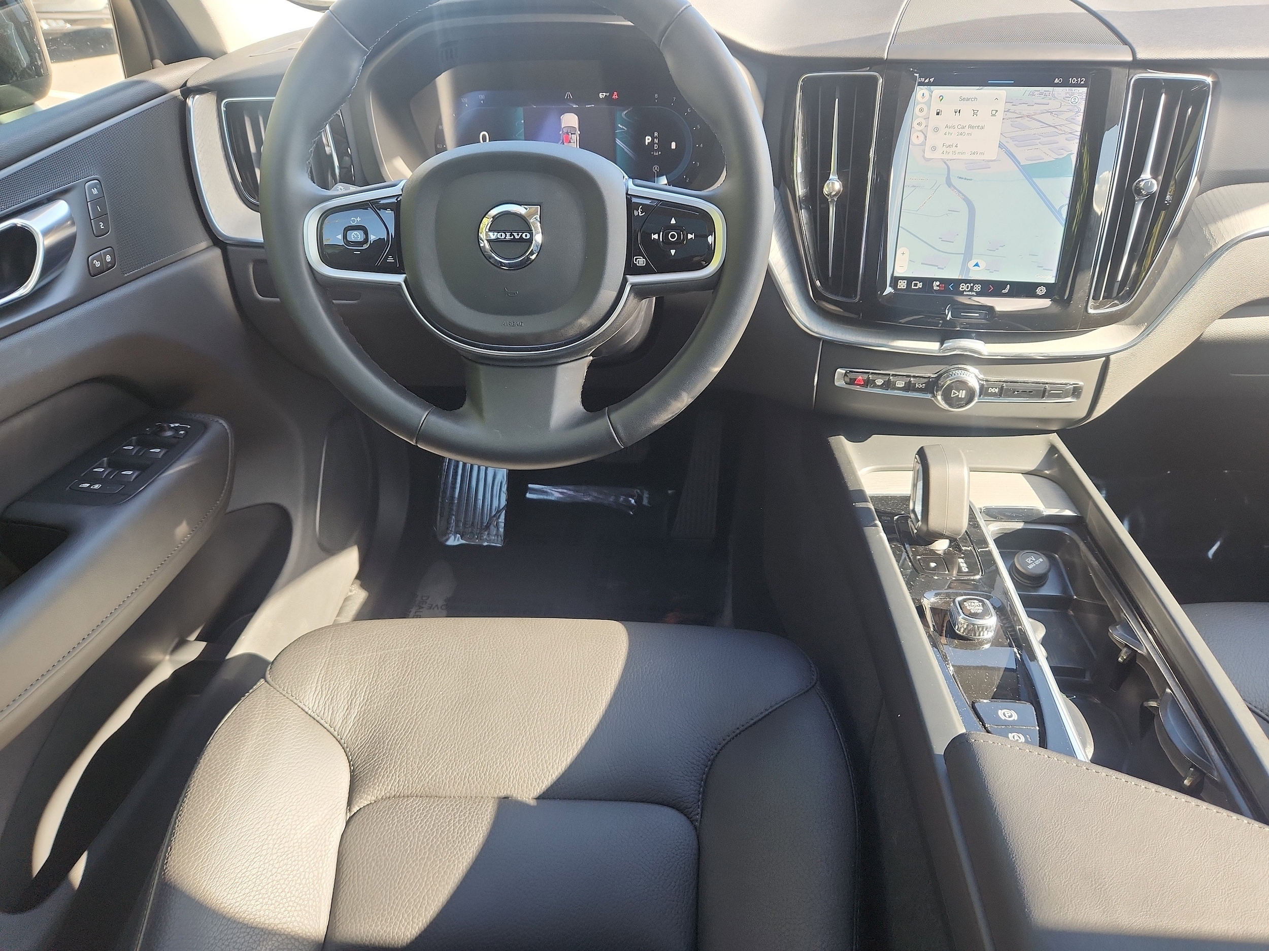 2025 Volvo XC60 Plus