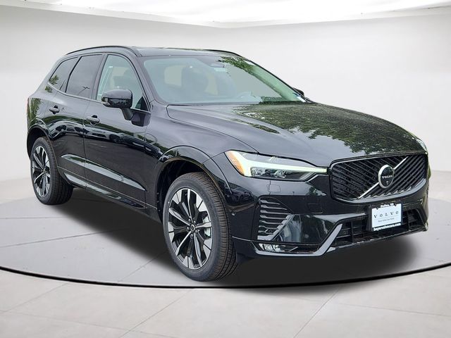 2026 Volvo XC60 B5 Plus Dark AWD's photo