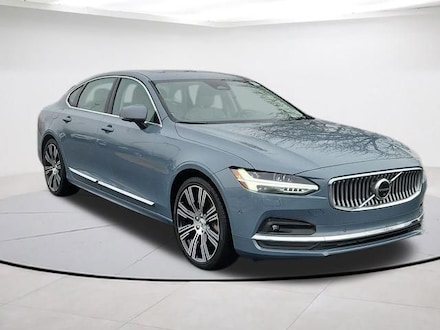 Featured used 2023 Volvo S90 Ultimate Sedan for sale in Dulles, VA