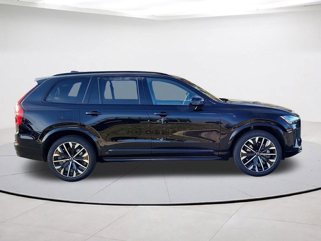 New 2026 Volvo XC90 B6 Ultra Dark Theme 7-Seater SUV