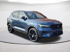 2026 Volvo XC40 B5 Ultra Black Edition AWD SUV