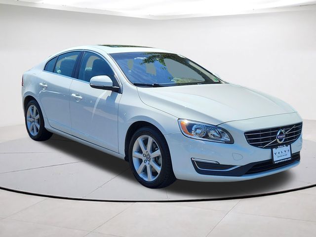 2016 Volvo S60 T5 Drive-E FWD Premier's photo