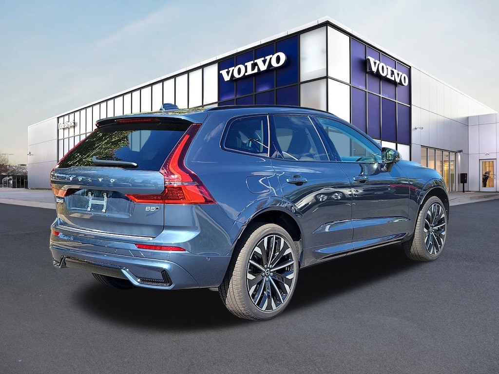 New 2026 Volvo XC60 B5 Ultra SUV