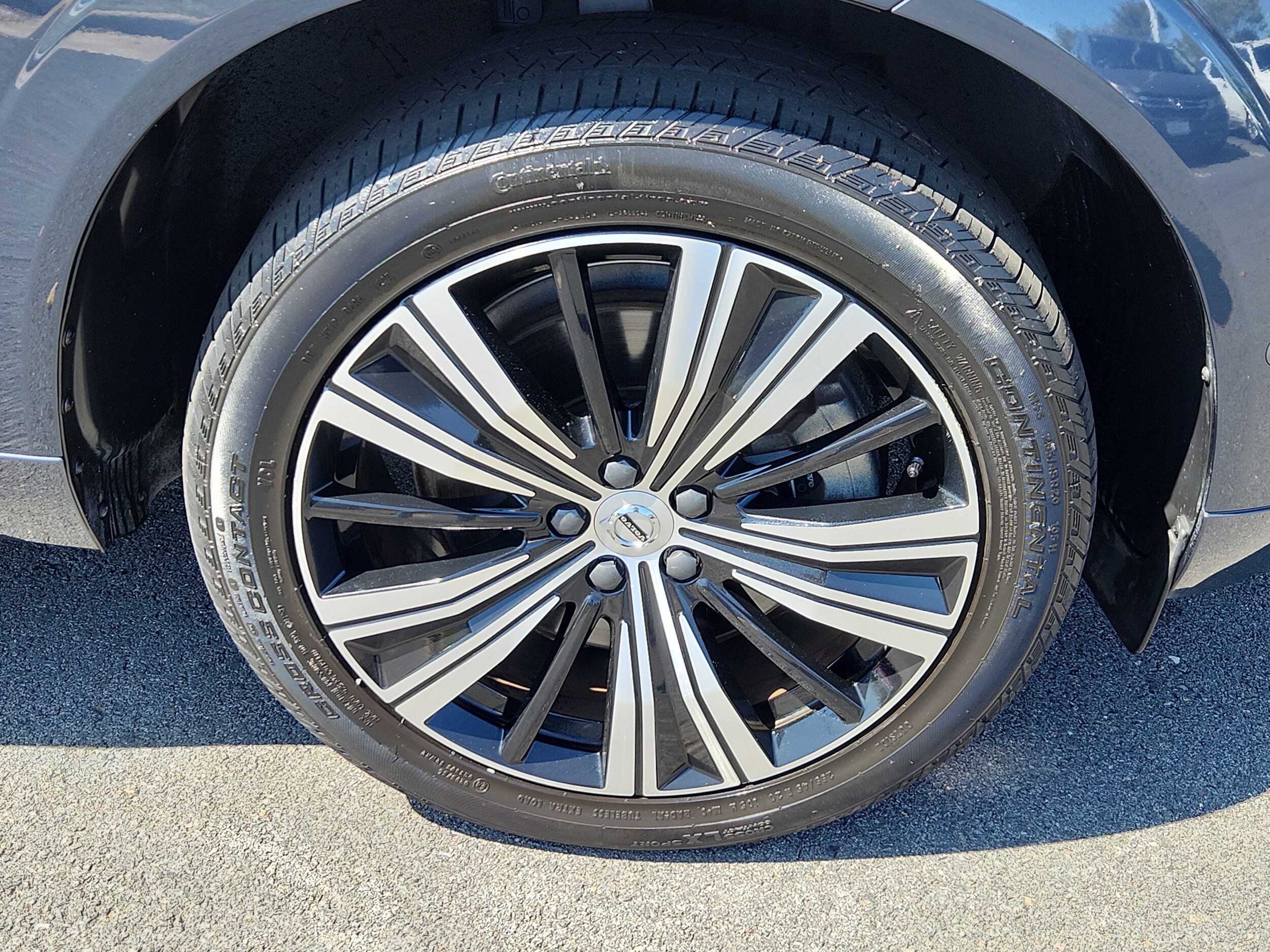 2022 Volvo XC60 Inscription photo 2