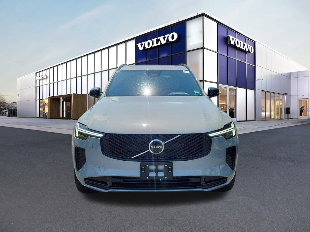 New 2026 Volvo XC90 B6 Ultra Dark Theme 6-Seater SUV