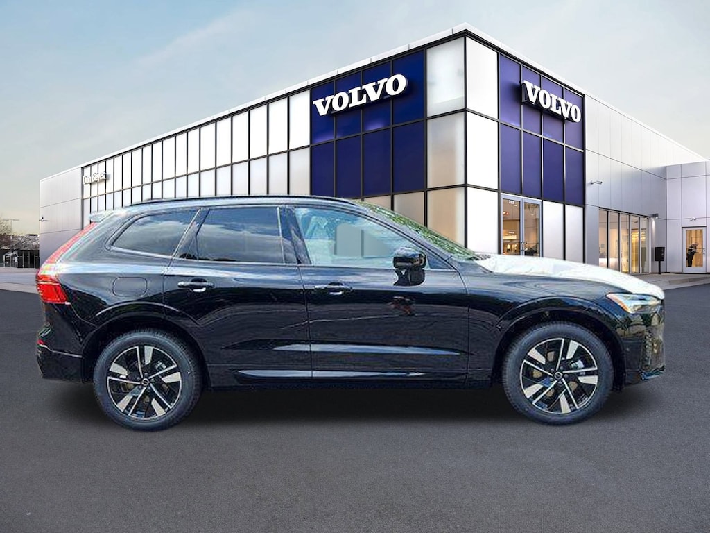 New 2026 Volvo XC60 B5 Plus SUV