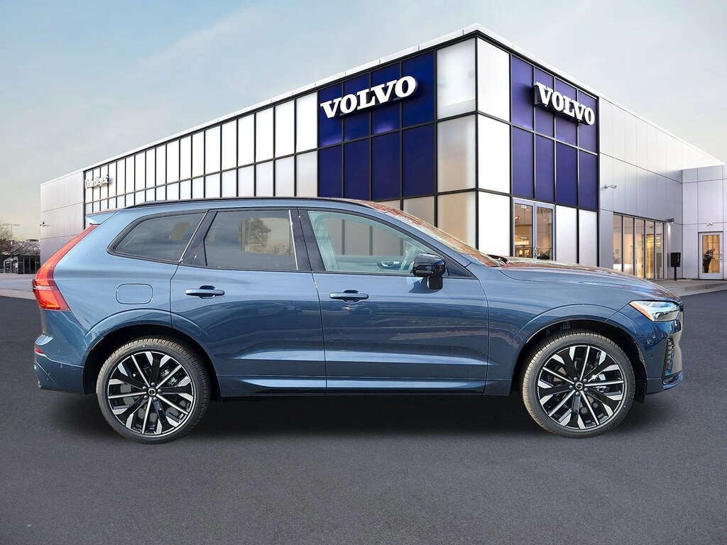 New 2026 Volvo XC60 B5 Ultra SUV