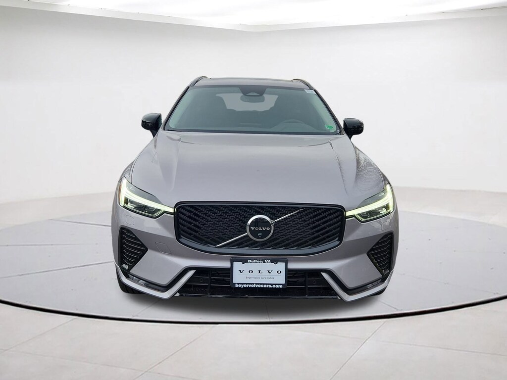 New 2026 Volvo XC60 B5 Plus SUV