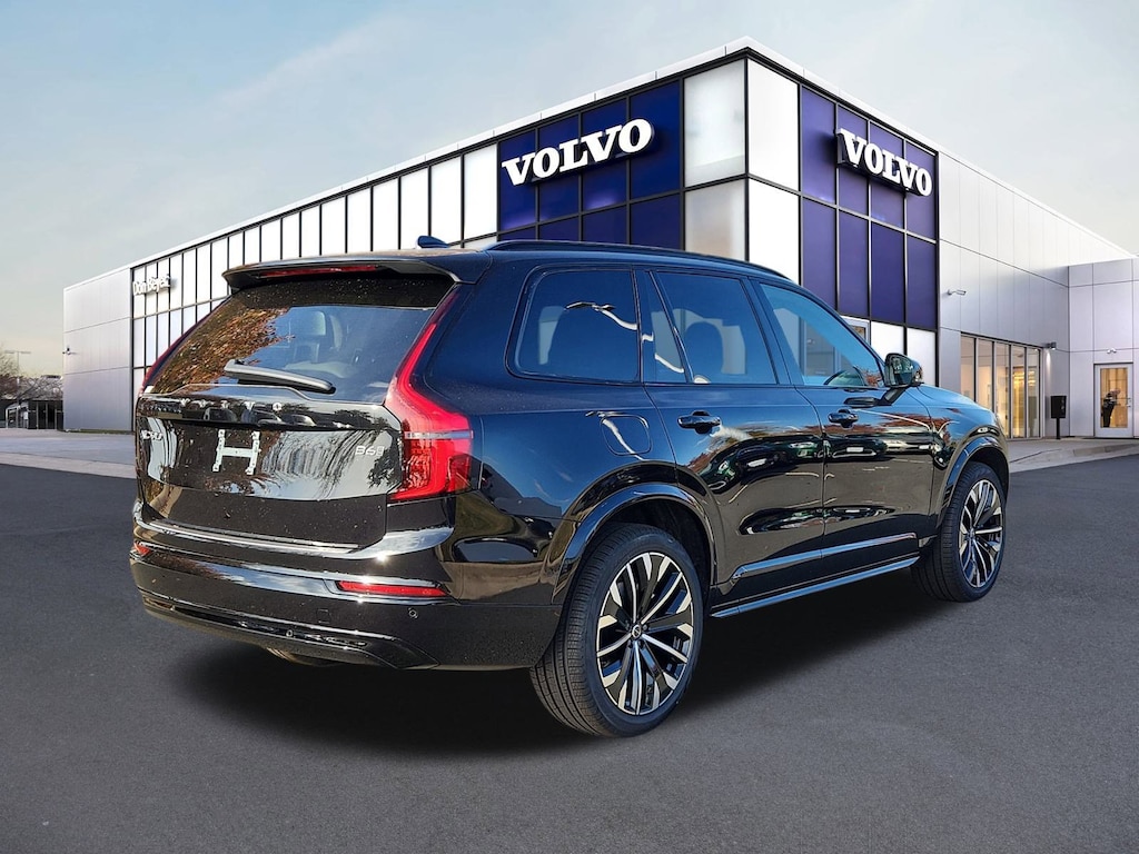 New 2026 Volvo XC90 B6 Ultra Dark Theme 7-Seater SUV