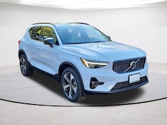 2026 Volvo XC40 B5 Plus AWD SUV
