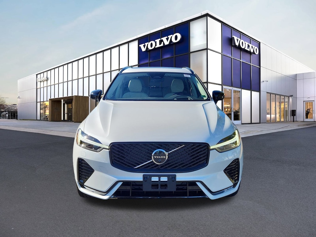 New 2026 Volvo XC60 B5 Ultra SUV
