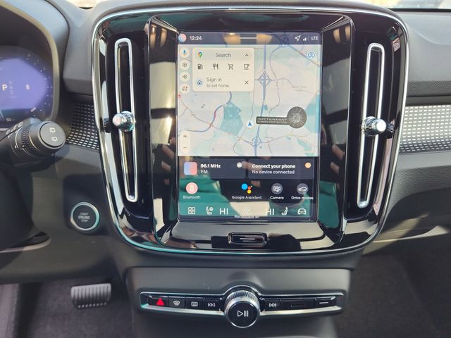 2026 Volvo XC40 Ultra Black Edition - Photo 12