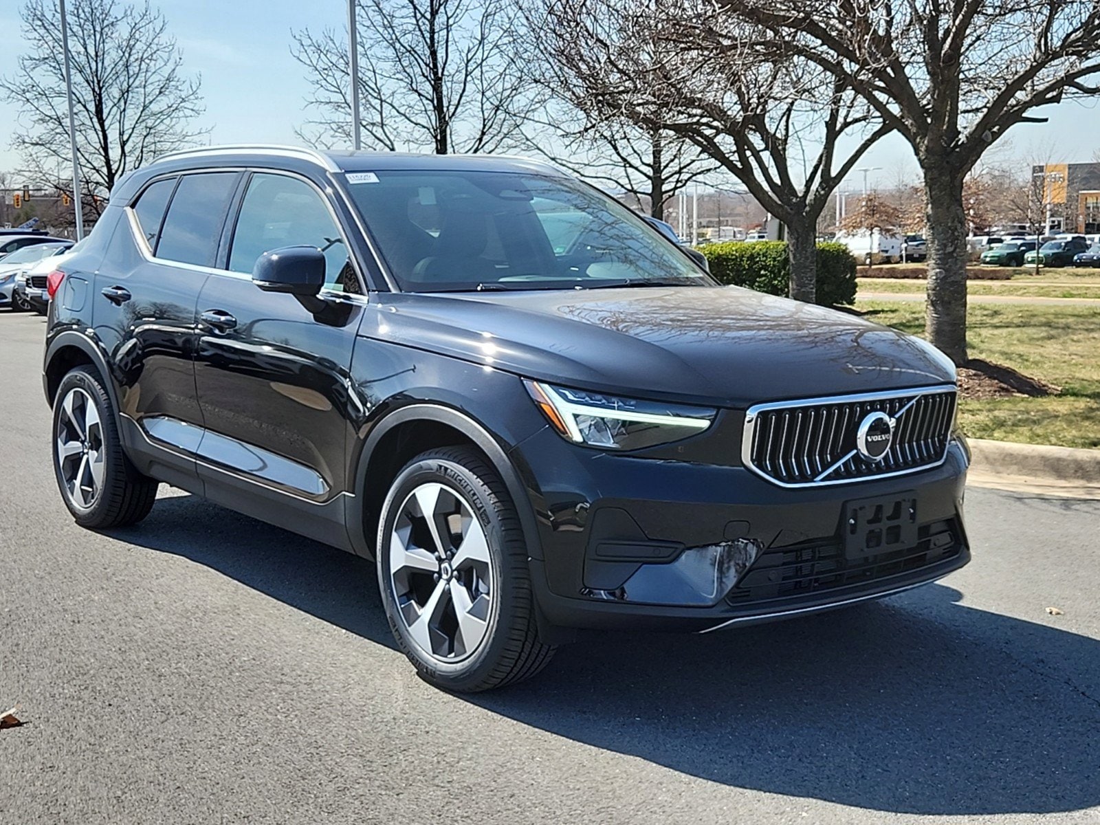 2025 Volvo XC40