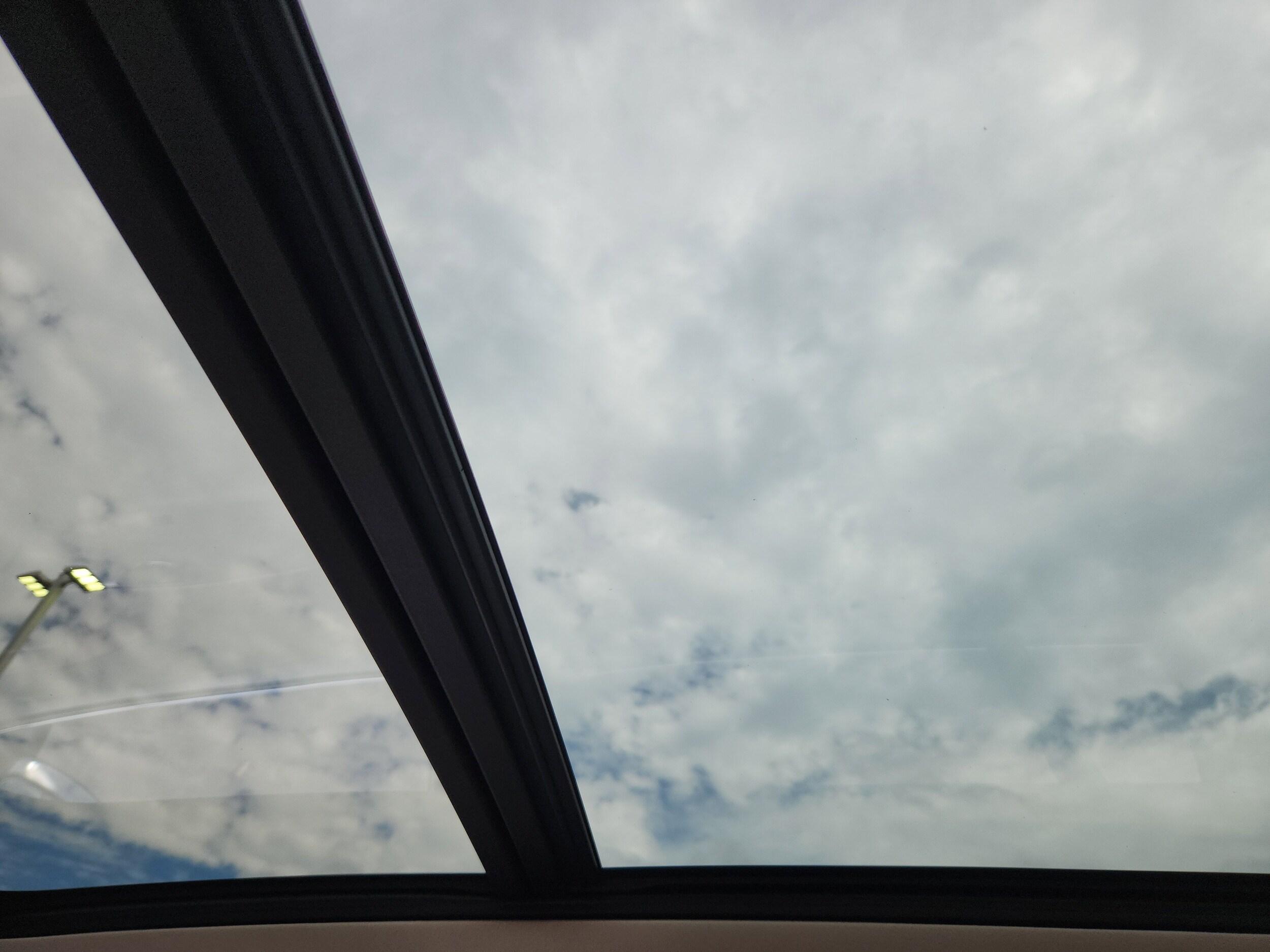 2020 Volvo XC90 T6 Inscription photo 3