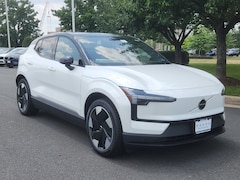 2025 Volvo EX30 Twin Motor Plus SUV