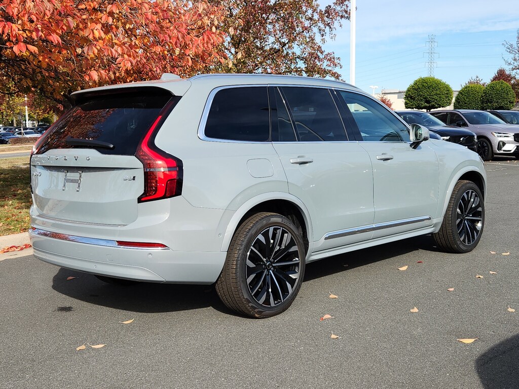 New 2026 Volvo XC90 B6 Plus 7-Seater SUV