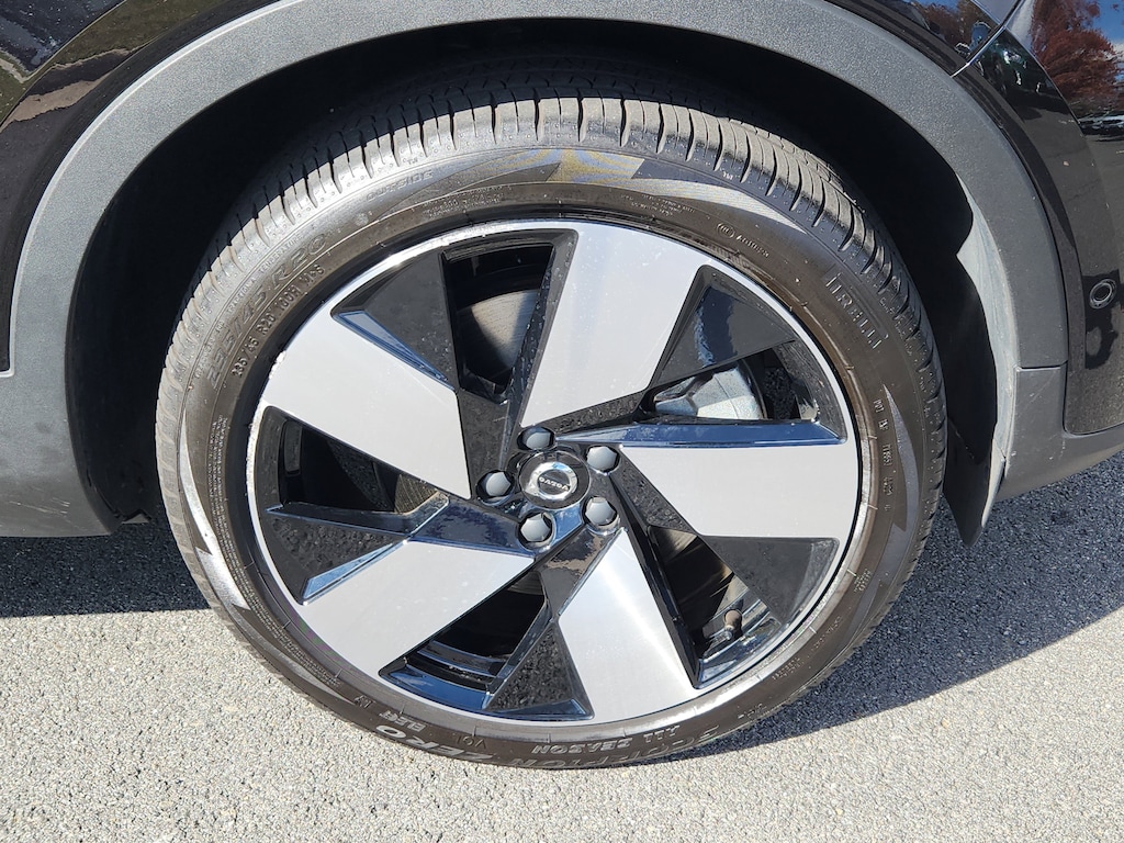 Certified 2023 Volvo C40 Recharge Pure Electric Ultimate Twin eAWD Ultimate