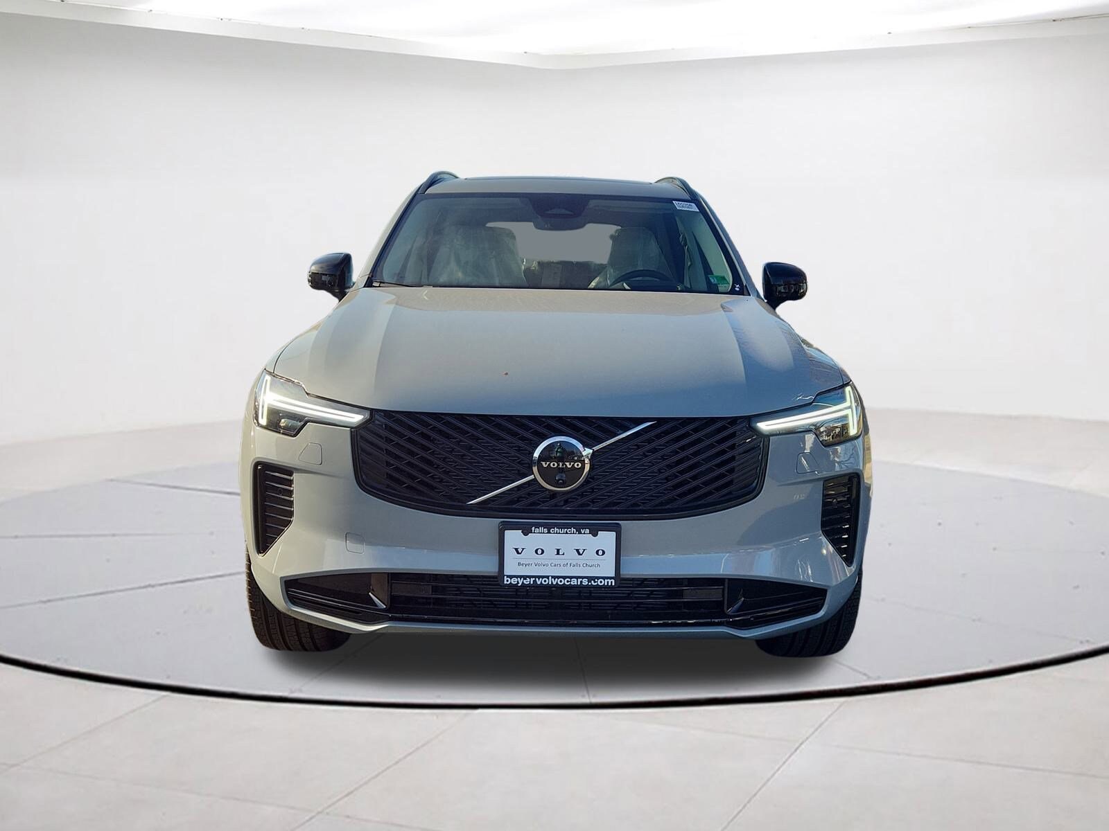 2026 Volvo XC90 photo 2