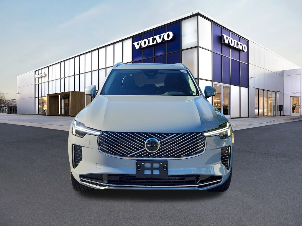 New 2026 Volvo XC90 B6 Plus 7-Seater SUV