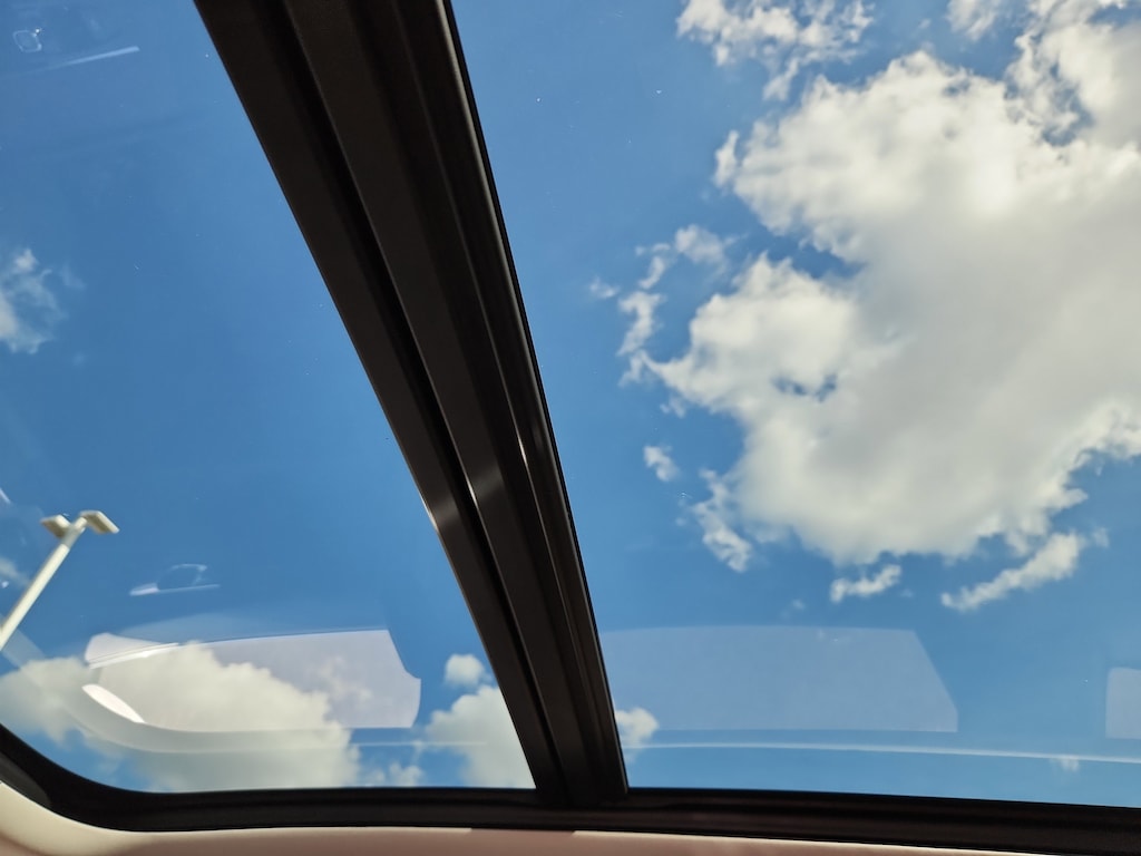 Certified 2023 Volvo XC60 B5 Ultimate Bright Theme B5 AWD Ultimate Bright Theme