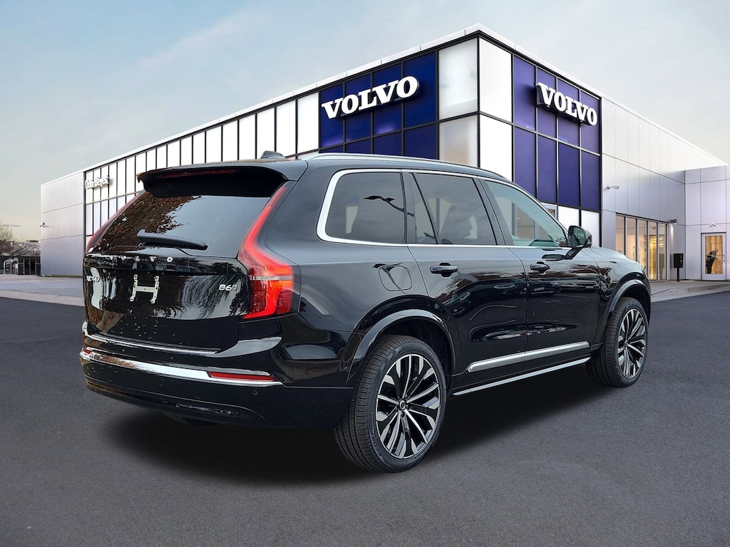 New 2026 Volvo XC90 B6 Plus 7-Seater SUV