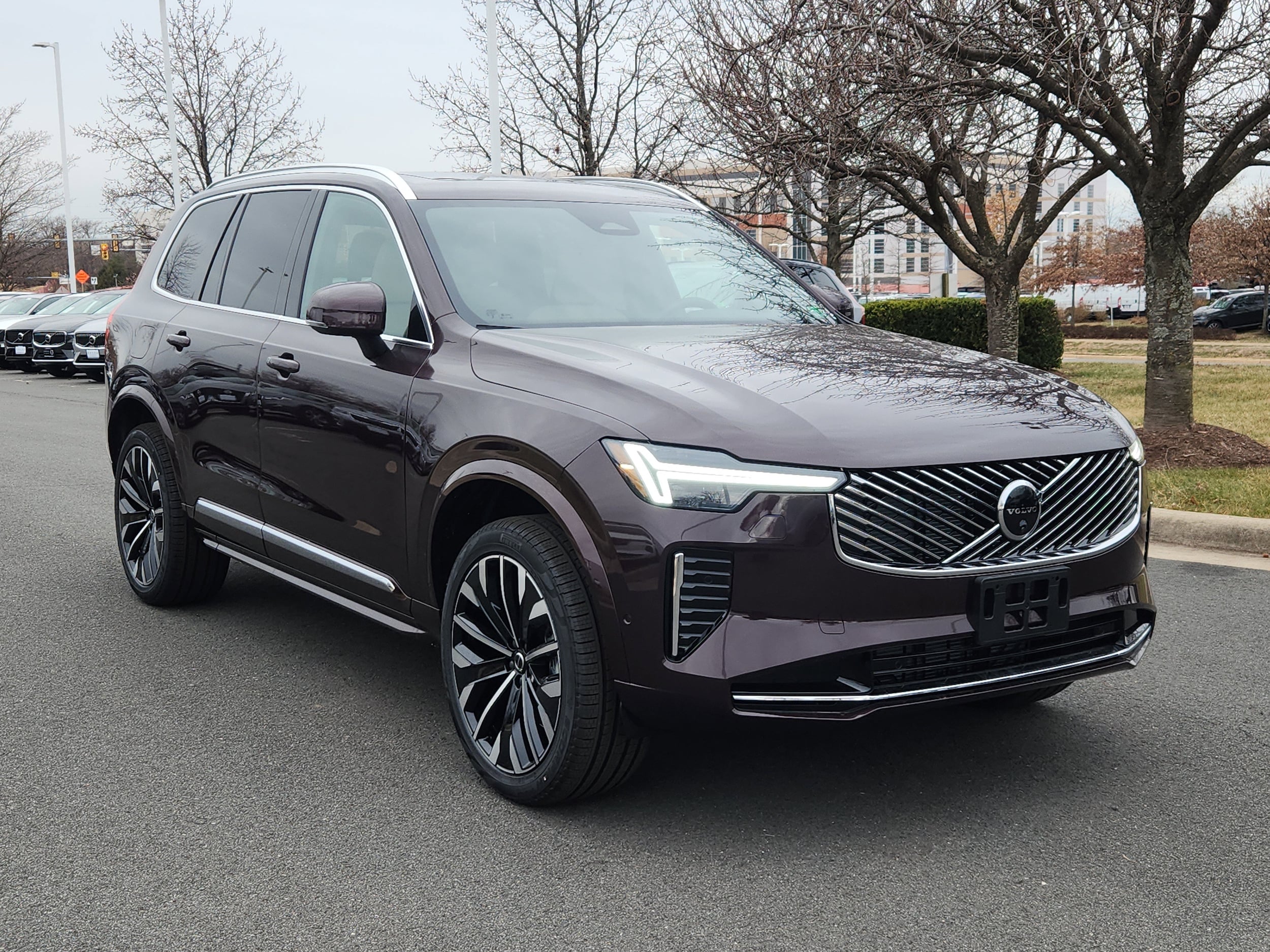 2026 Volvo XC90 Plus's photo