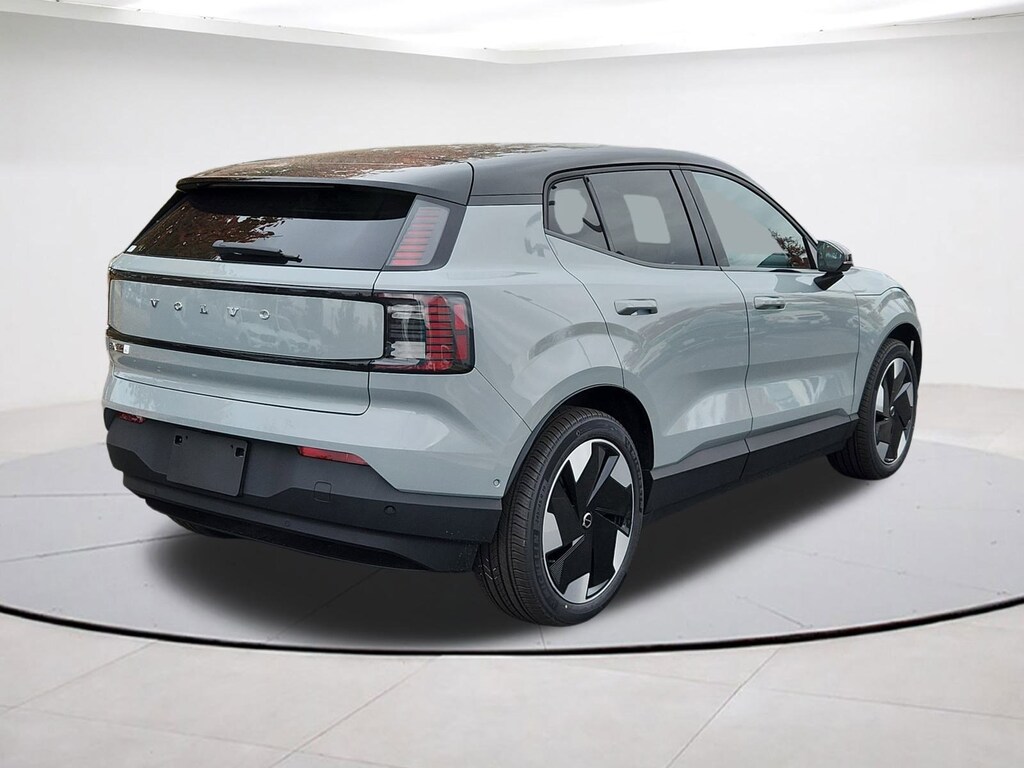 New 2025 Volvo EX30 Twin Motor Ultra SUV