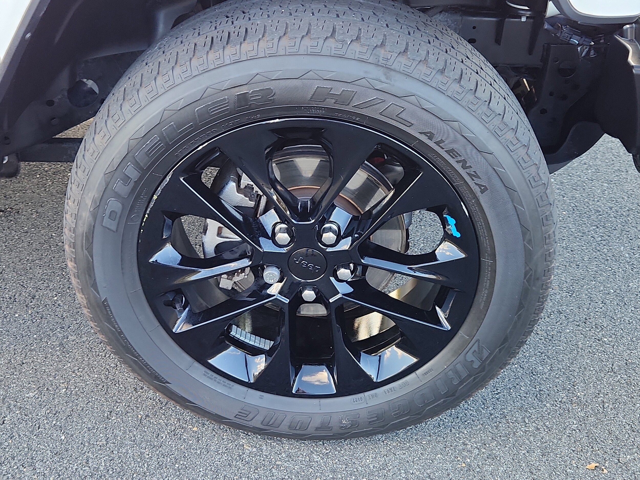 2022 Jeep Wrangler Unlimited Sahara 4xe photo 3