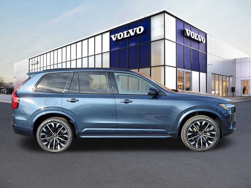 New 2026 Volvo XC90 B6 Ultra Dark Theme 7-Seater SUV