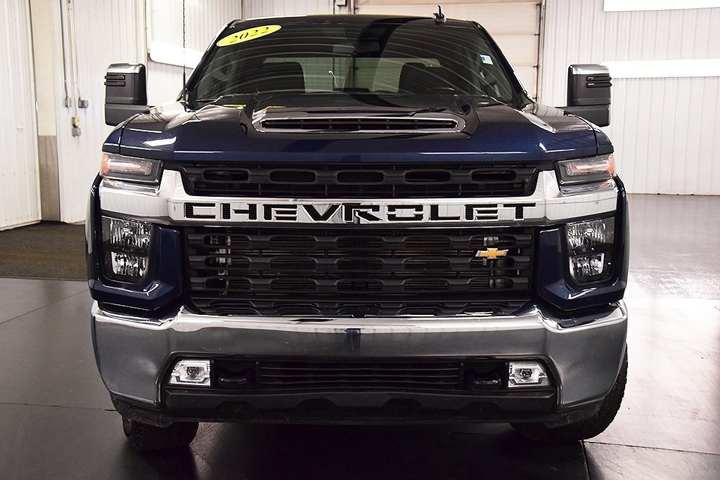 Used 2022 Chevrolet Silverado 3500HD LT with VIN 1GC4YTEYXNF126798 for sale in Albion, NY