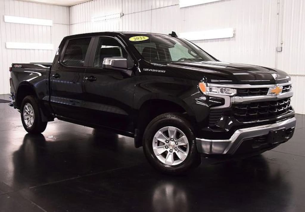 Used 2025 Chevrolet Silverado 1500 LT Truck Crew Cab